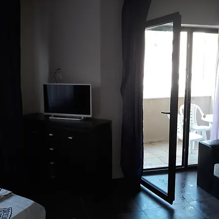 Private In Dolce Vita Apartment *